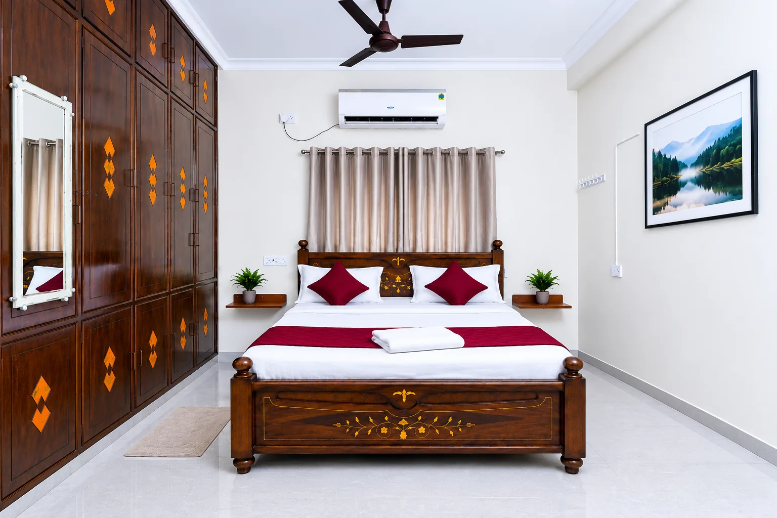 1 BHK bedroom at SLS Homestay